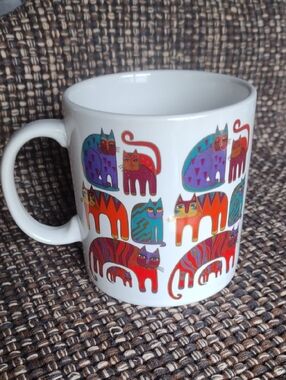 More Available/1988 Laurel Burch Fantastic Felines Ceramic Mug